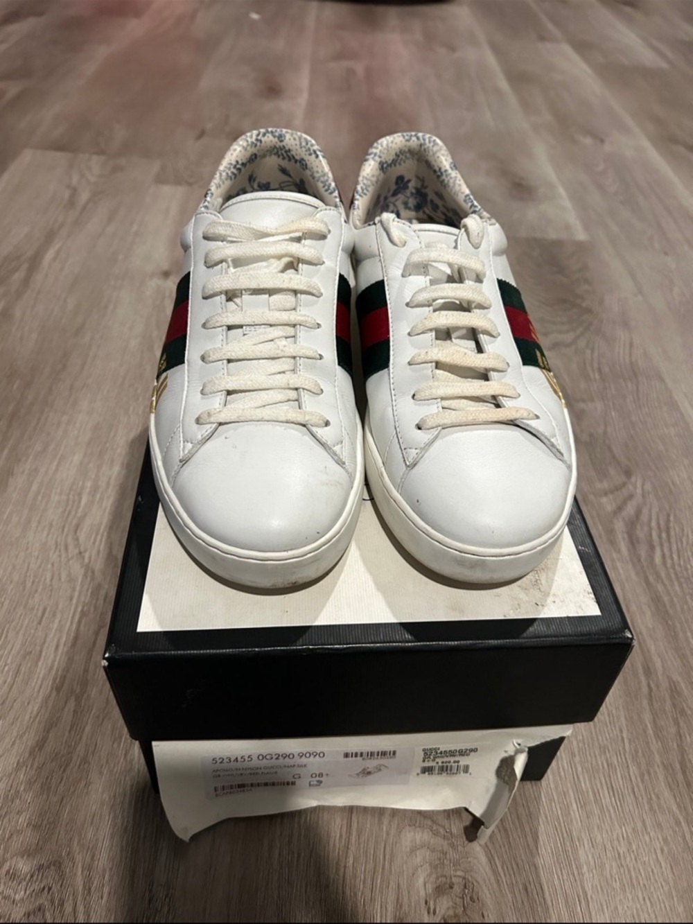 Gucci White Leather Sneakers with Red & Green Stripe and Gold Logo - Picture 2 of 11
